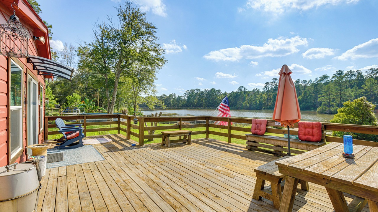 Photo of Outdoor in Livingston