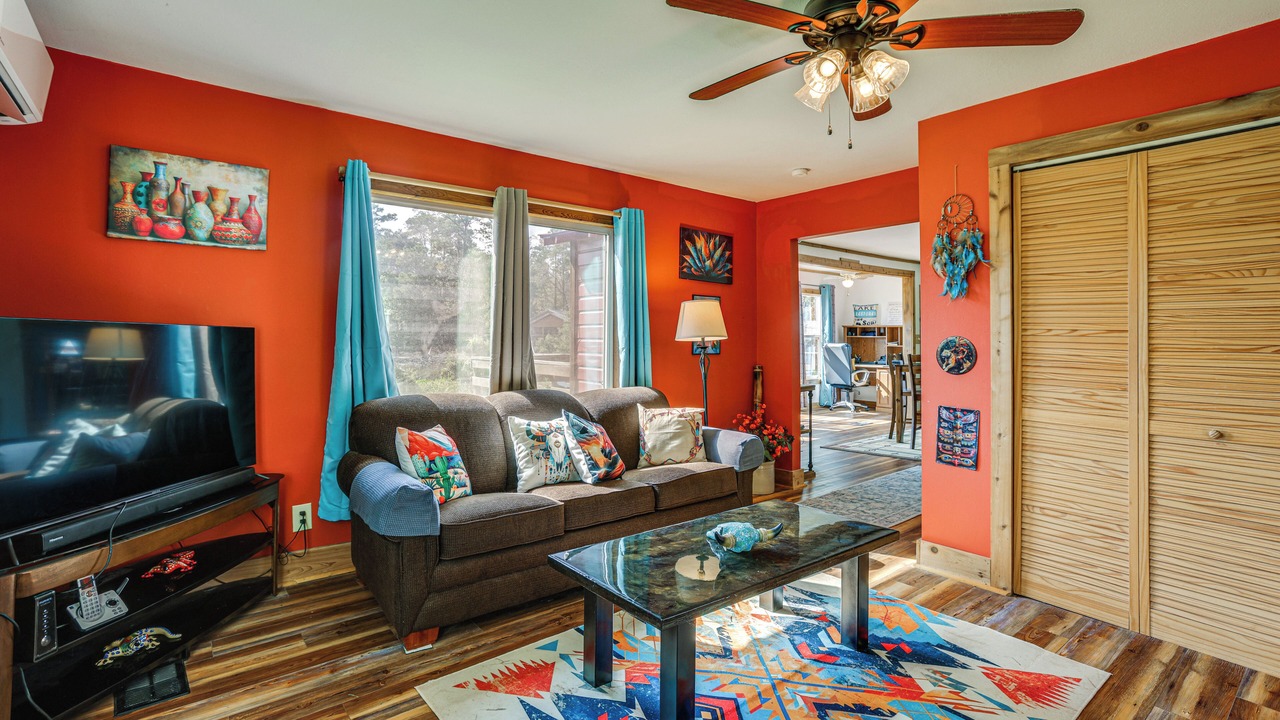 Photo of Livingroom in Livingston