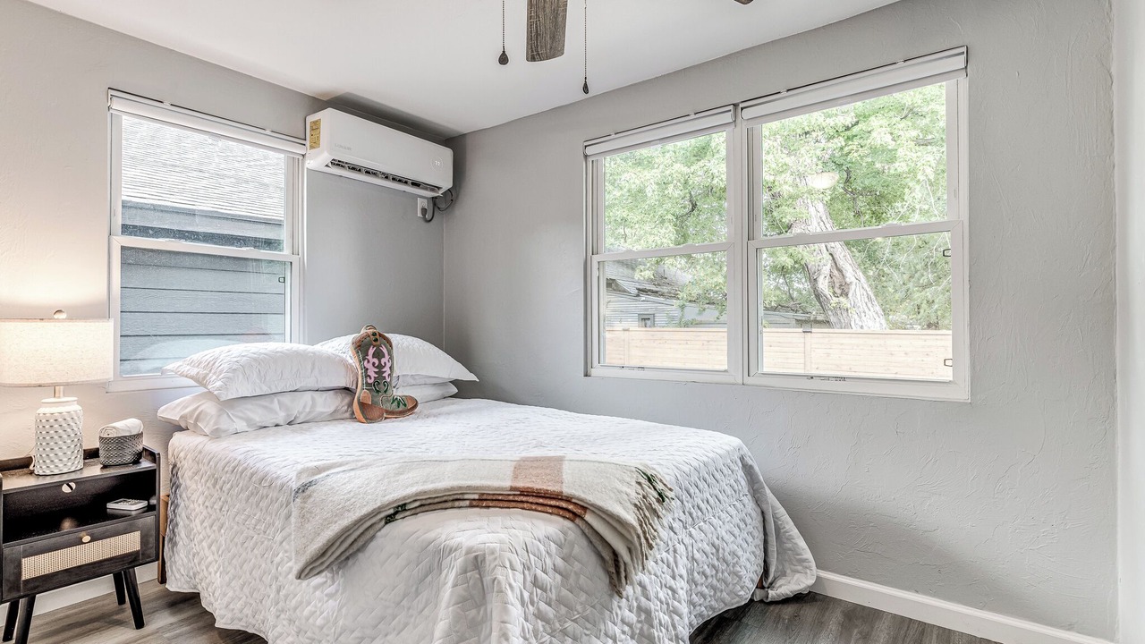 Photo of Bedroom in Central Oklahoma City