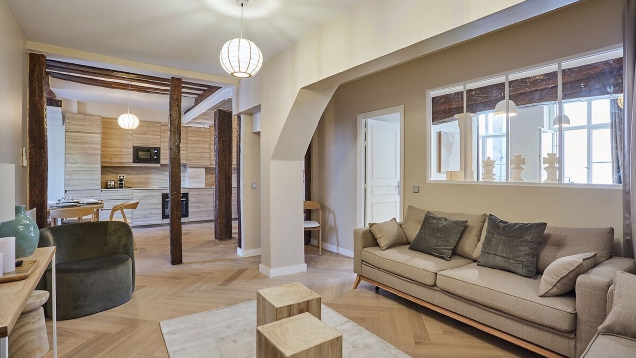 Photo of Livingroom in Arts-et-Metiers