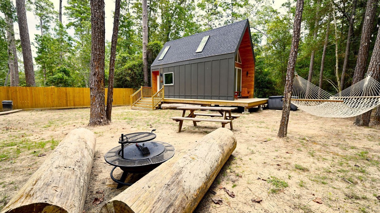 Photo of Outdoor in Montgomery