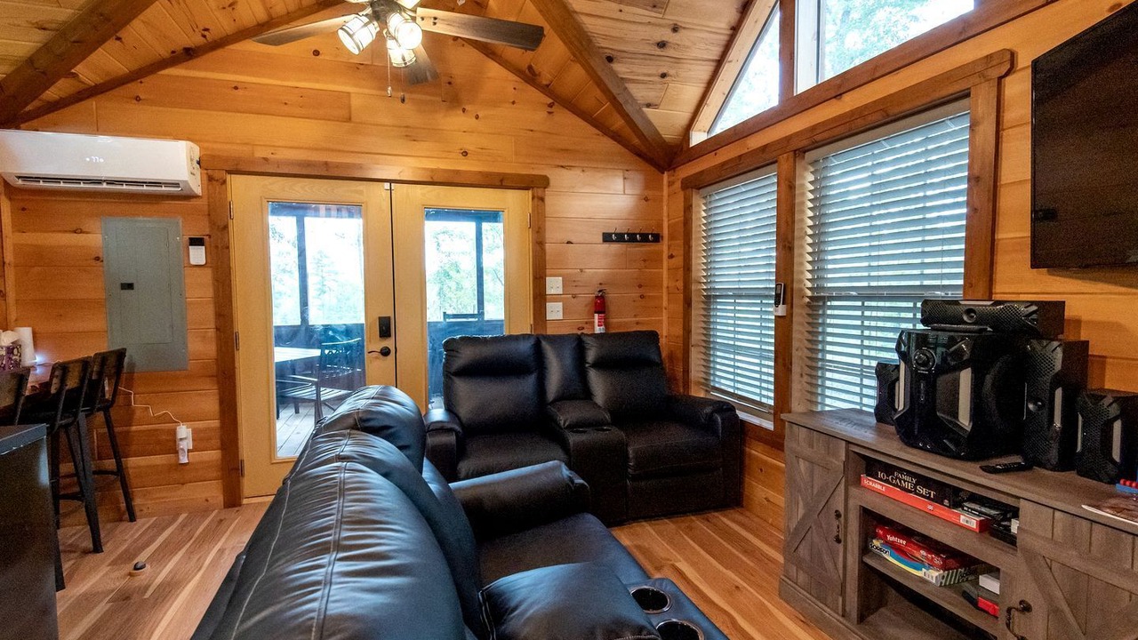 Photo of Livingroom in Marshall