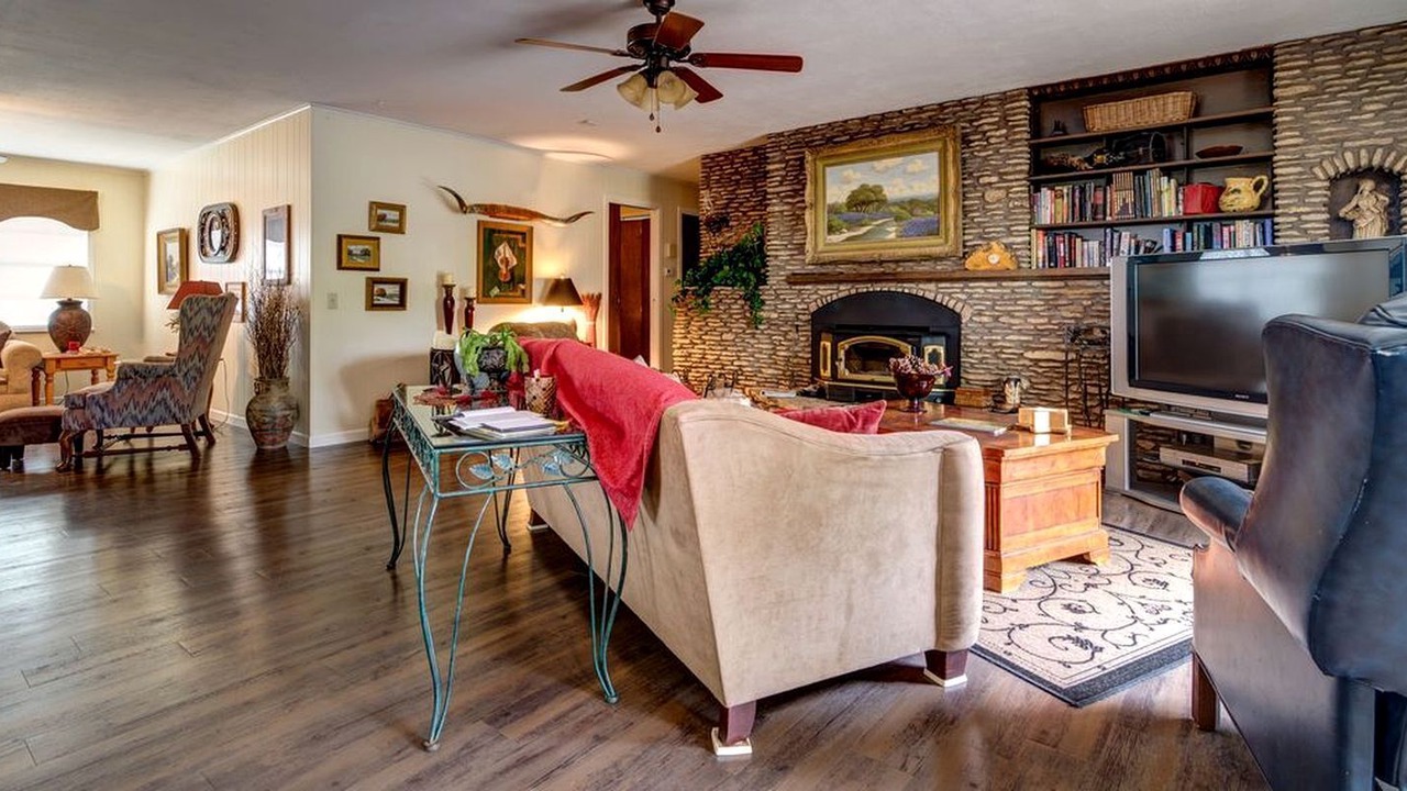 Photo of Livingroom in Georgetown