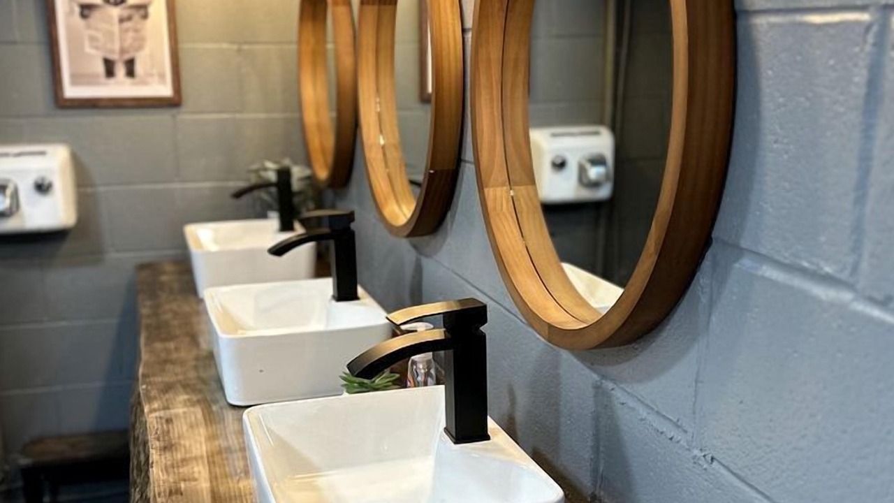 Photo of Bathroom in Shippenville