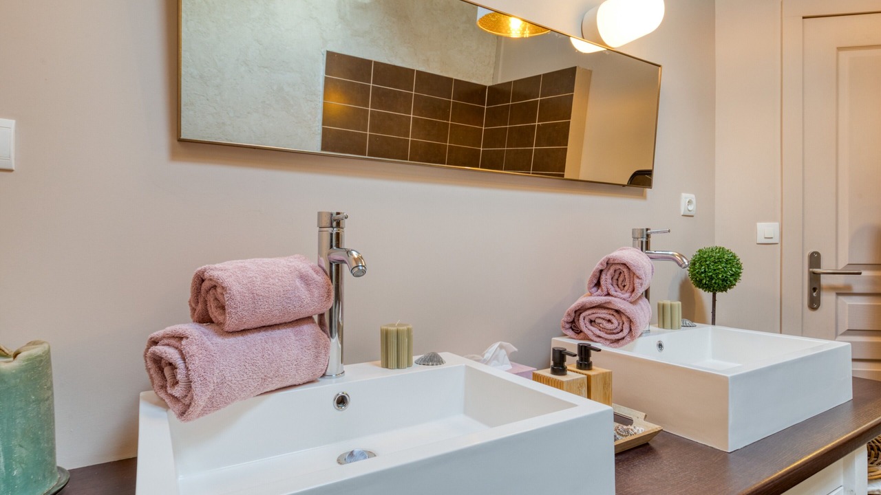 Photo of Bathroom in Gignac