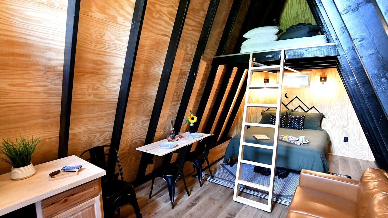 Photo of Bedroom in Bristol Hills