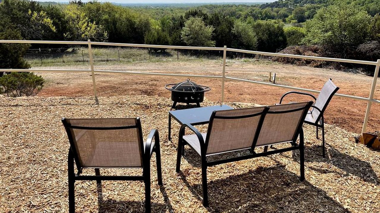 Photo of Outdoor in Jacksboro