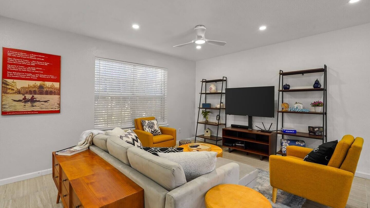 Photo of Livingroom in El Paso