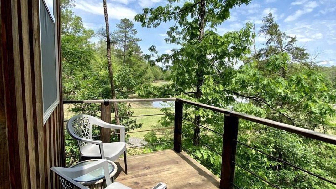 Photo of Outdoor in Boles