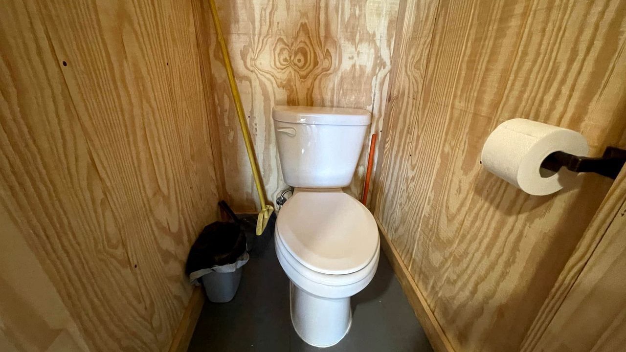 Photo of Bathroom in Jacksboro
