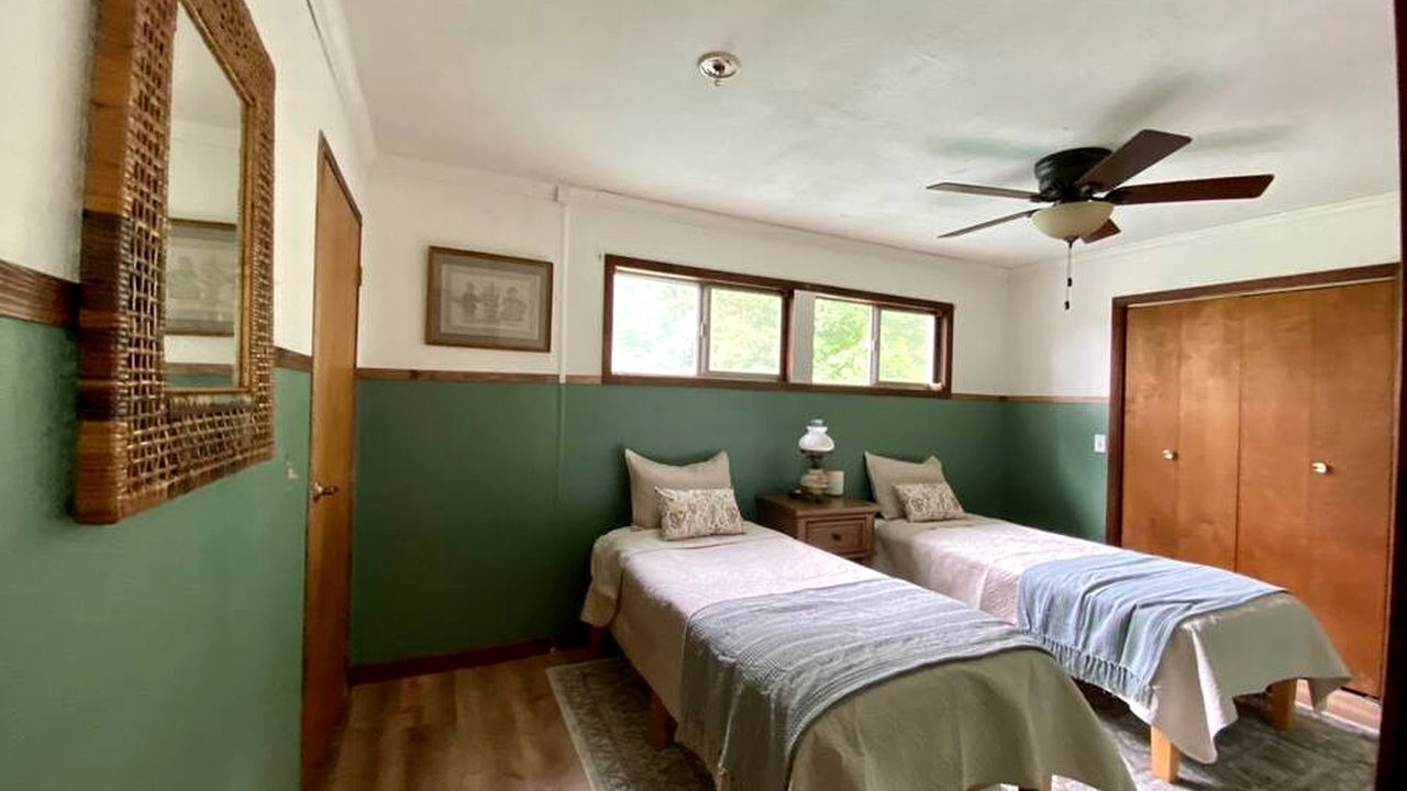 Photo of Bedroom in Boles