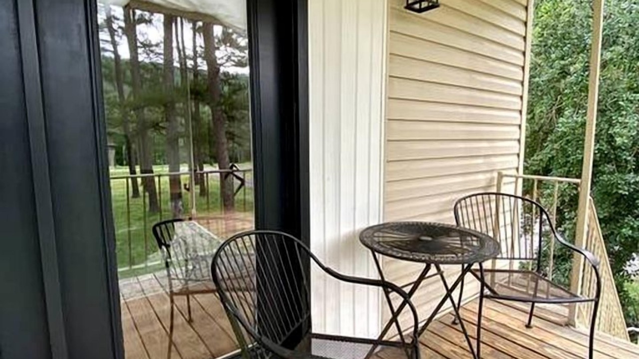 Photo of Outdoor in Boles