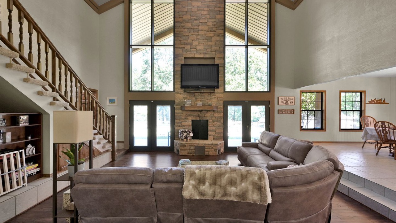 Photo of Livingroom in Coldspring