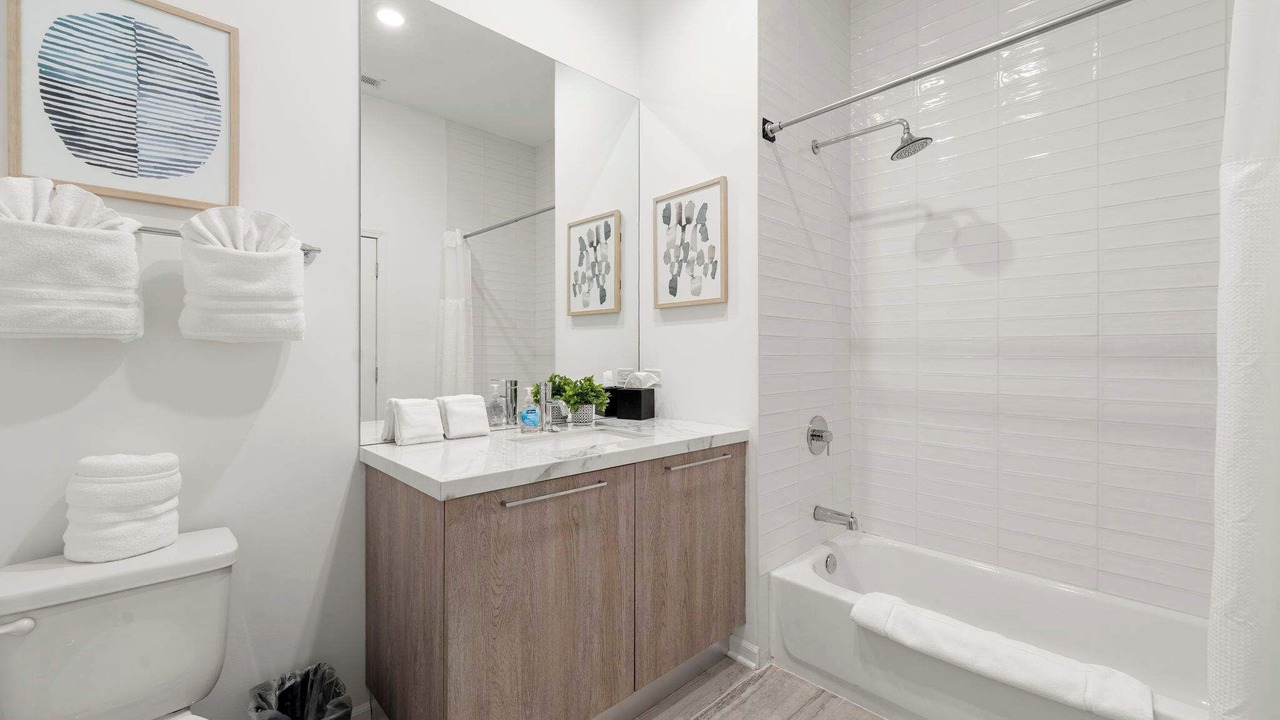 Photo of Bathroom in Near South Side