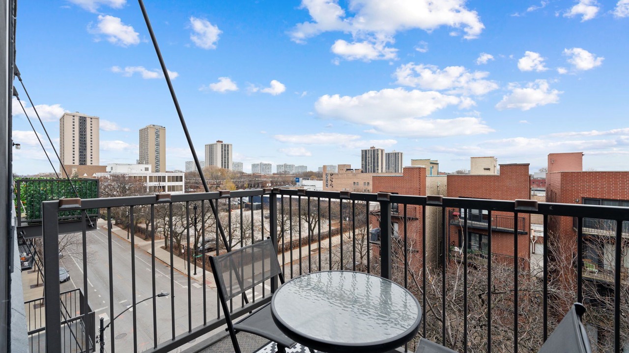 Photo of Outdoor in Near South Side