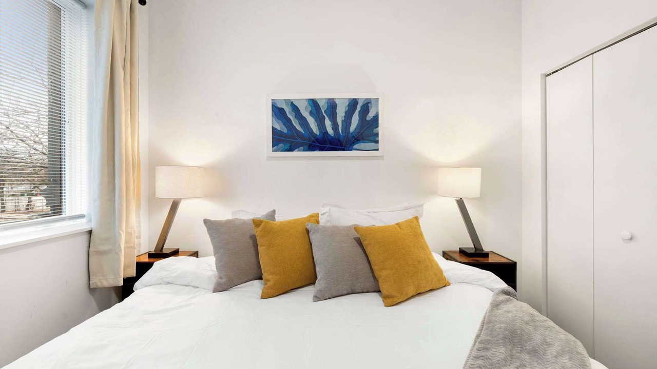Photo of Bedroom in Near South Side