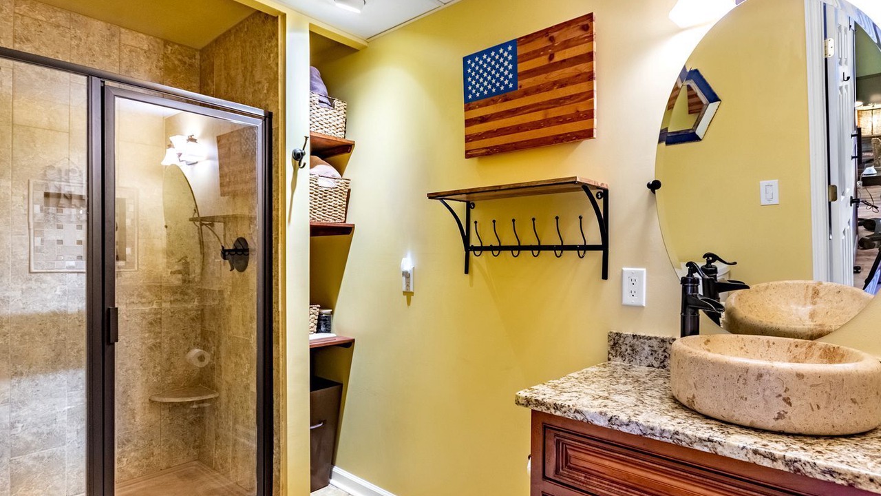 Photo of Bathroom in Tullahoma