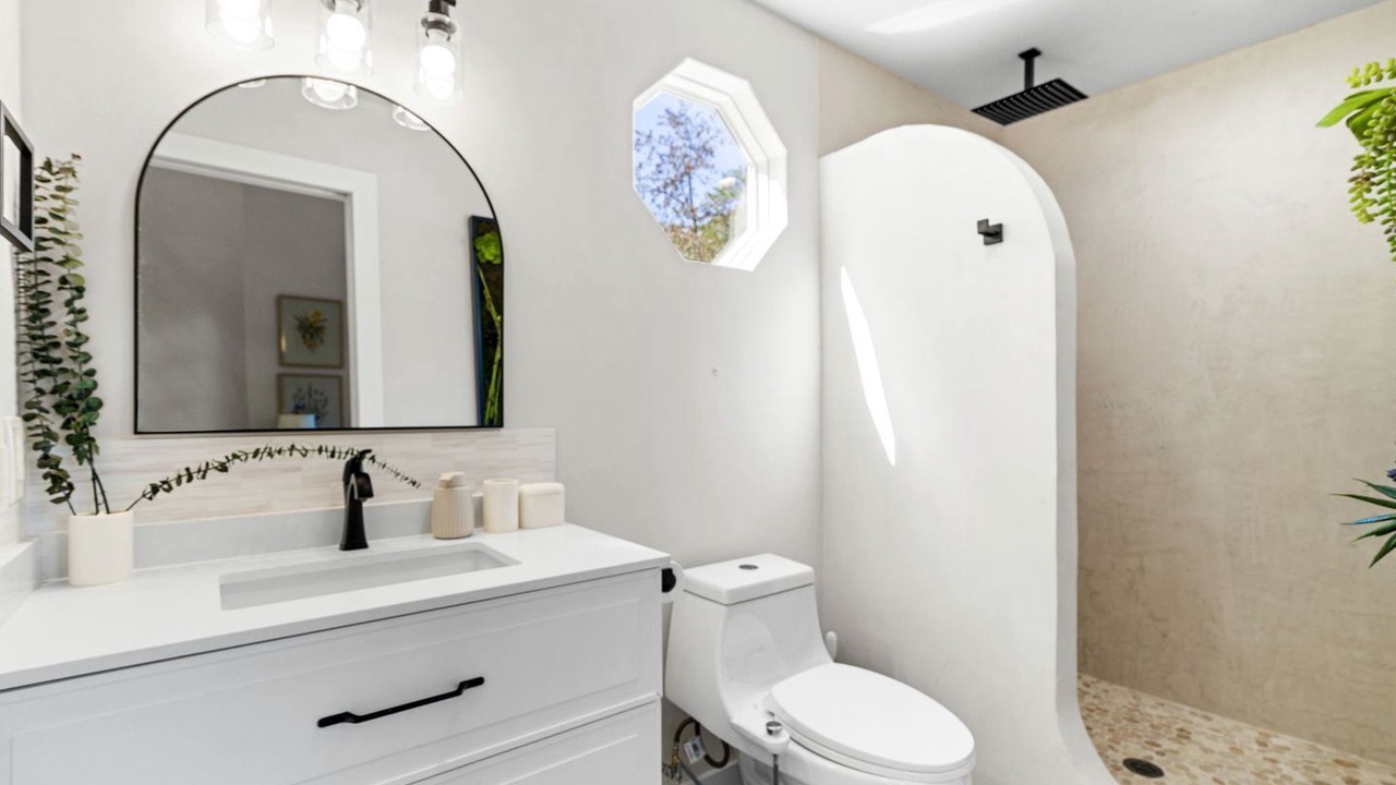 Photo of Bathroom in Paige