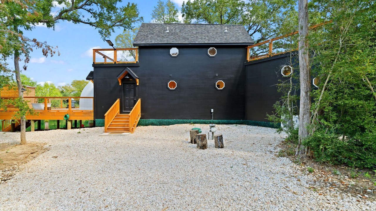 Photo of Outdoor in Paige