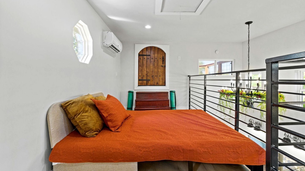 Photo of Bedroom in Paige