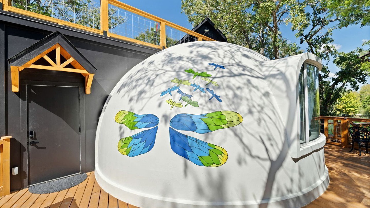 Photo of Patio Balcony in Paige