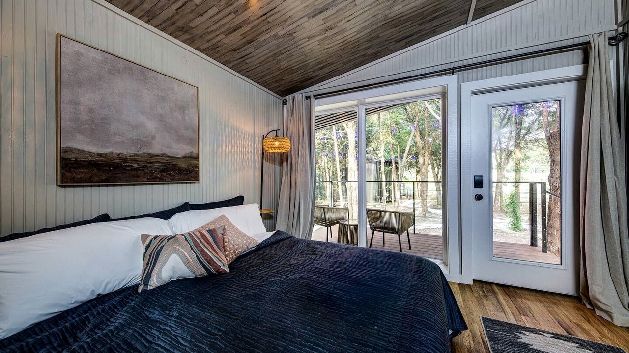 Photo of Bedroom in Alvord