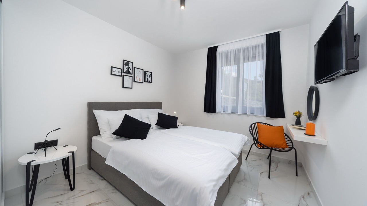 Photo of Bedroom in Banjol