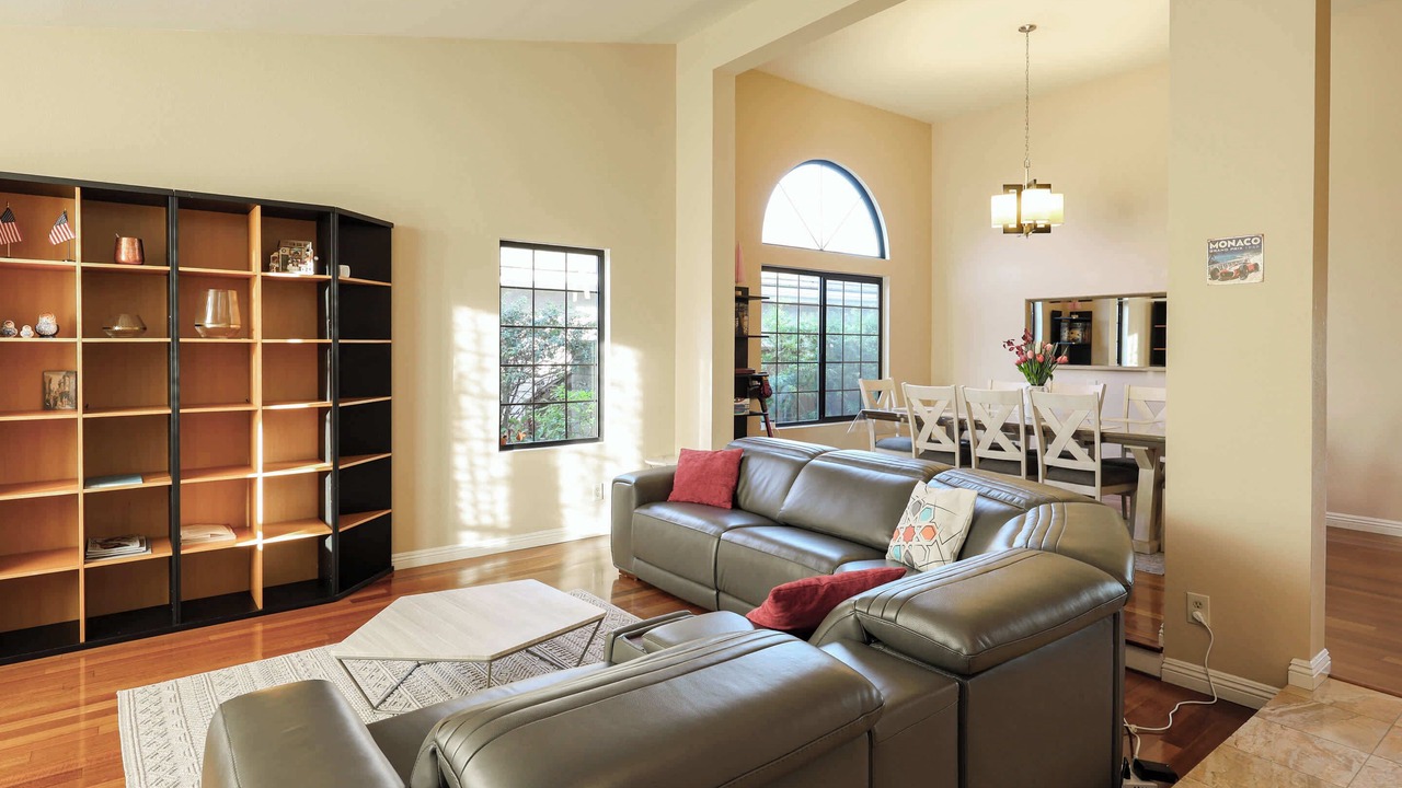 Photo of Livingroom in Carmel Valley