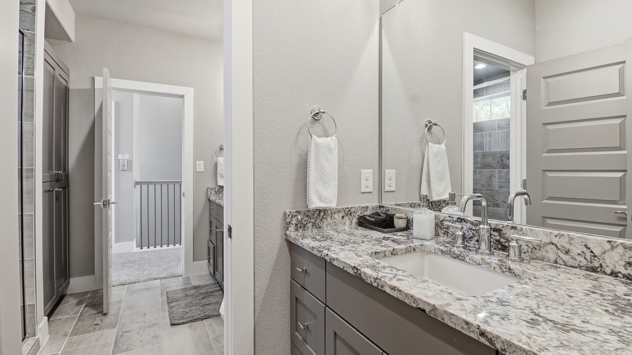 Photo of Bathroom in Kingsland