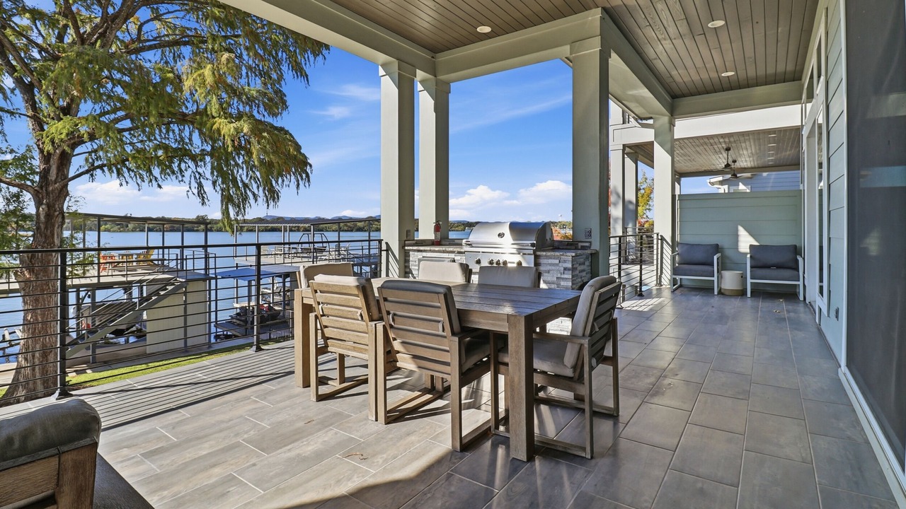 Photo of Outdoor in Kingsland