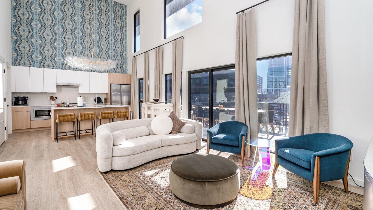 Photo of Livingroom in Eighth Avenue