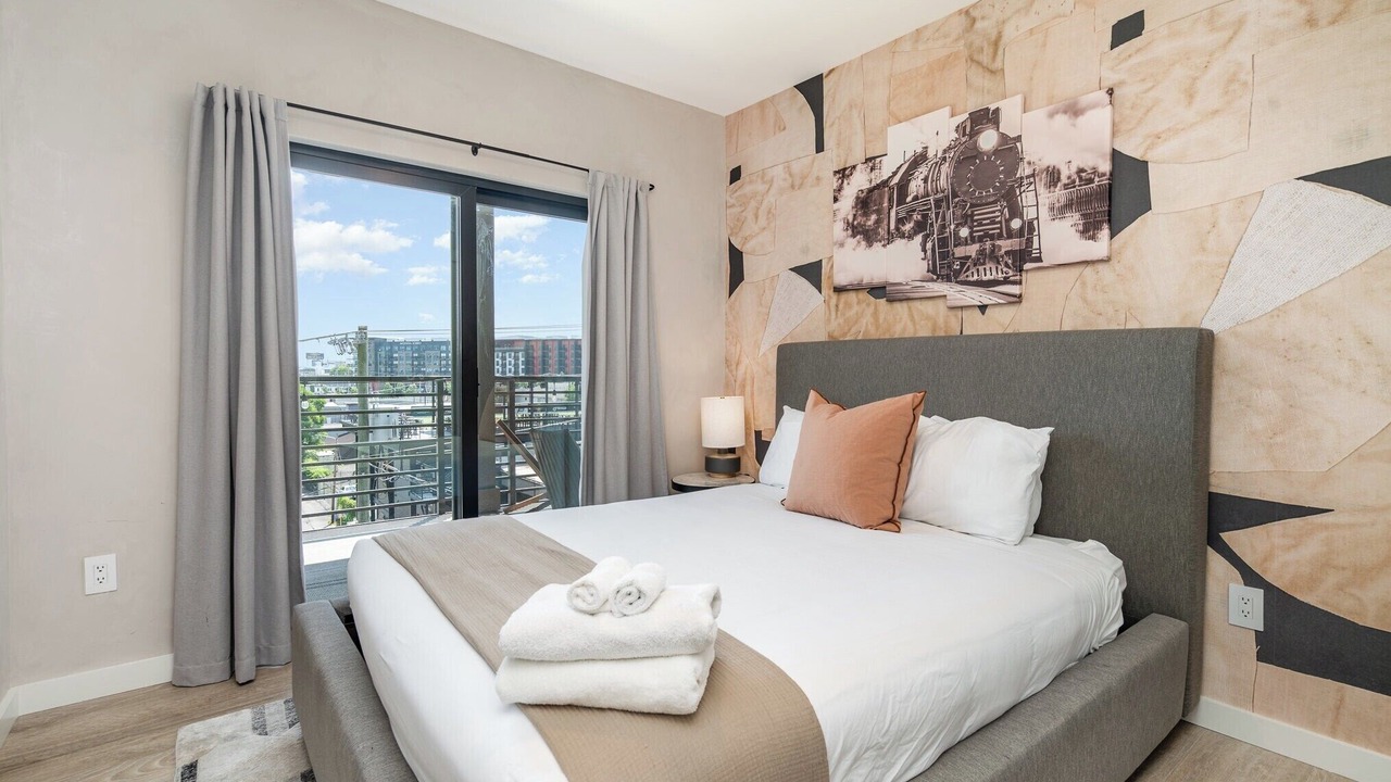 Photo of Bedroom in Eighth Avenue