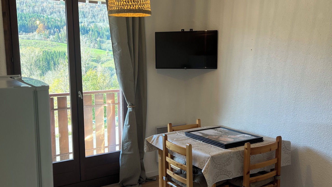 Photo of Others in Lelex