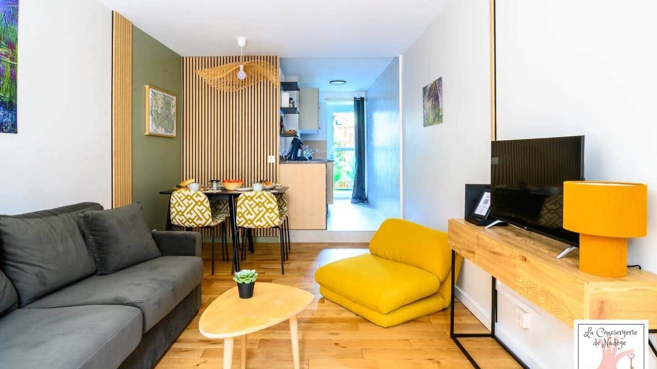 Photo of Livingroom in Milly-la-Foret