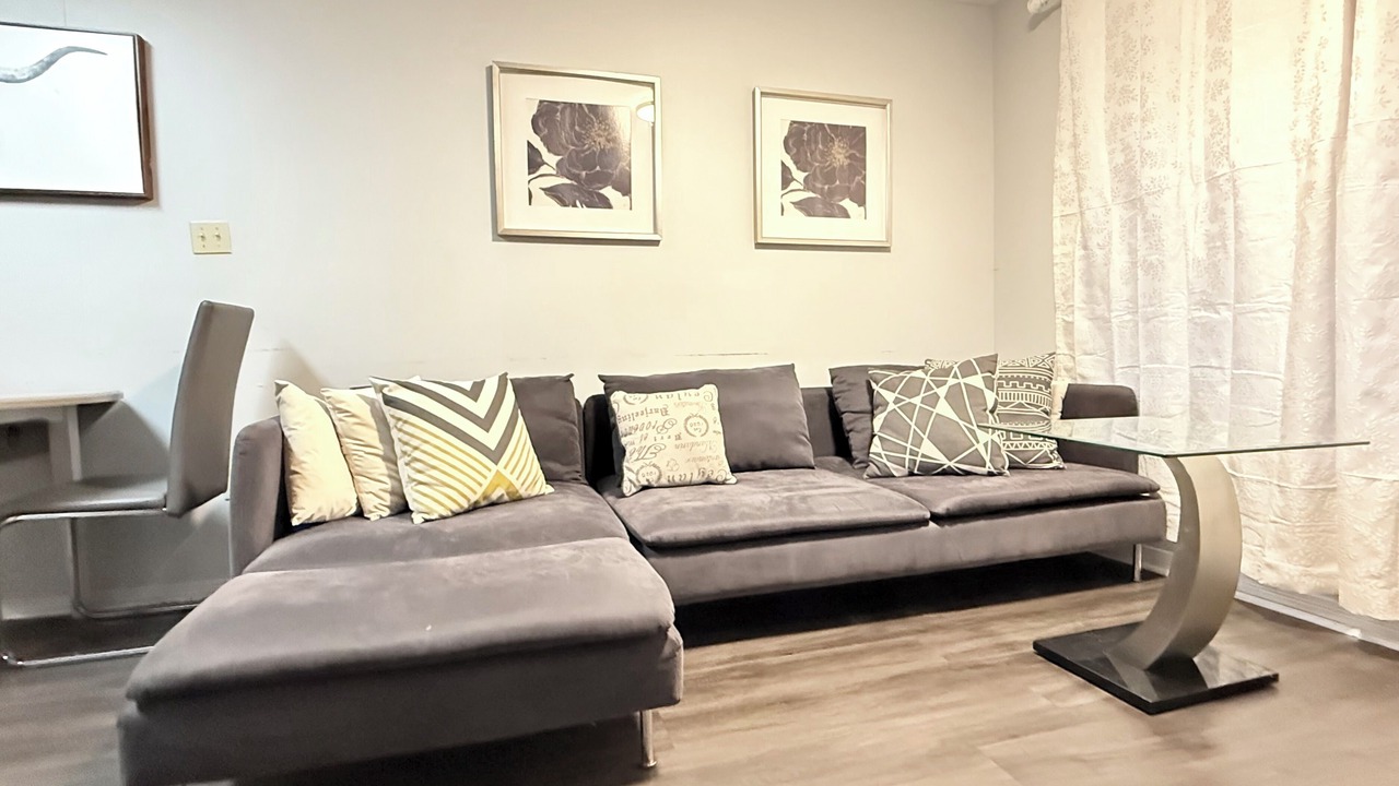 Photo of Livingroom in St. Catharines