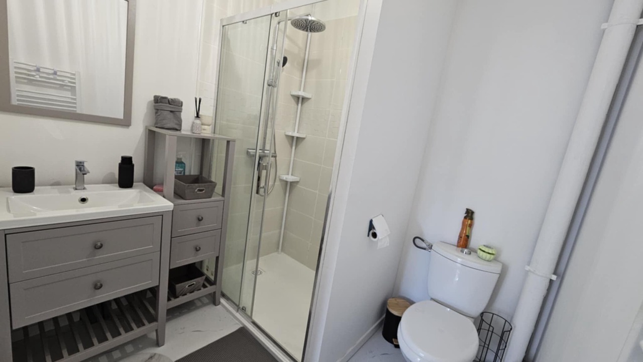 Photo of Bathroom in Avoine