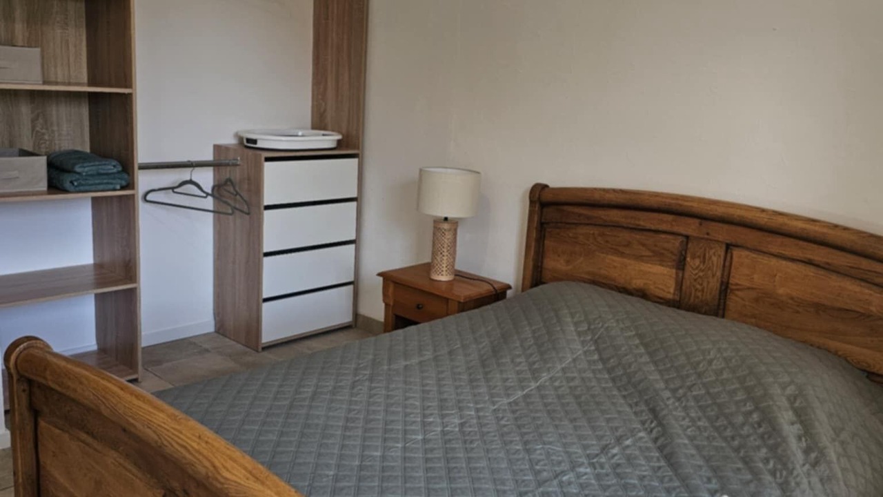 Photo of Bedroom in Avoine
