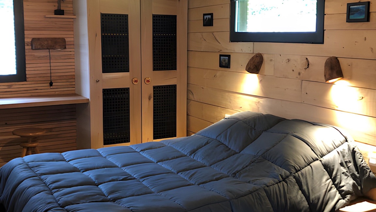 Photo of Bedroom in Brissac-Quince