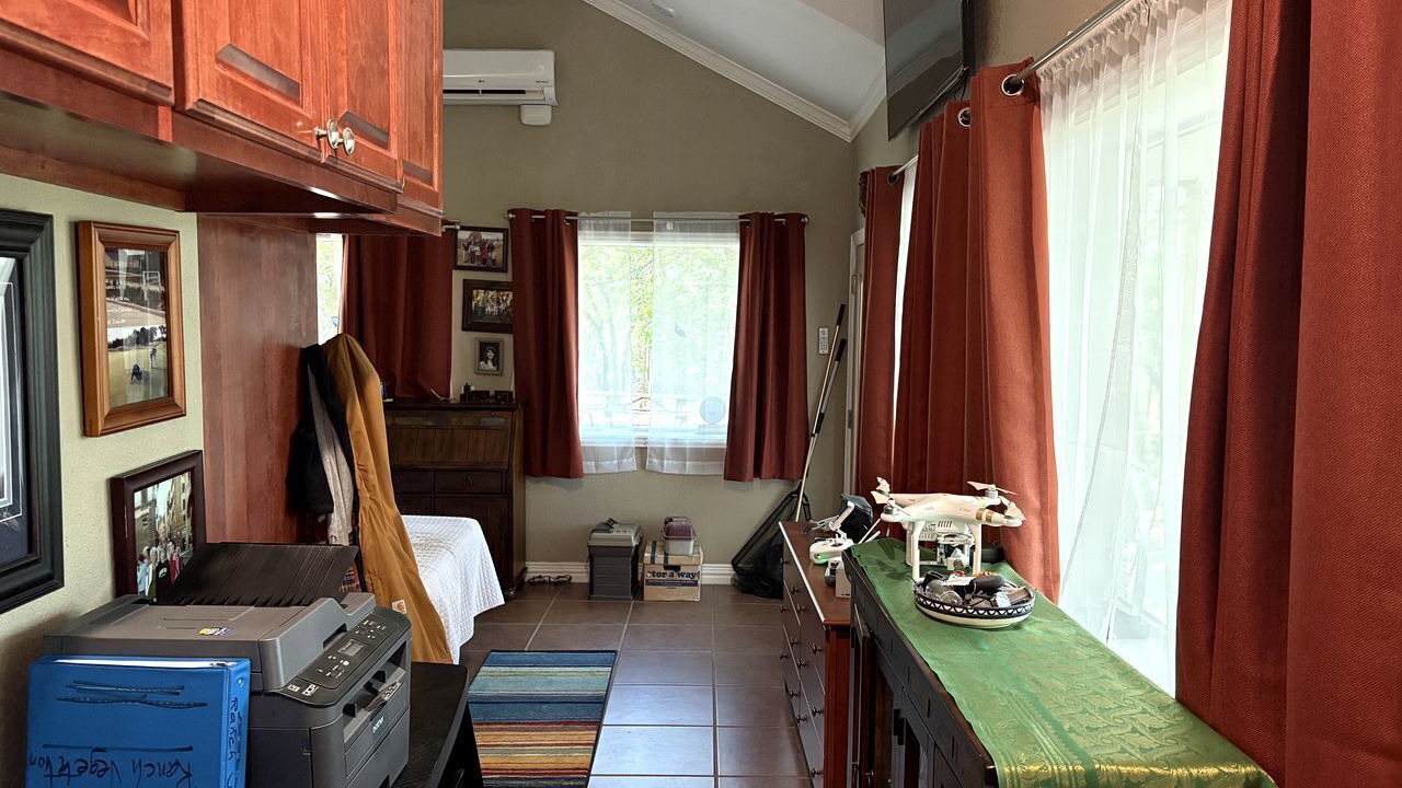 Photo of Bedroom in Graford