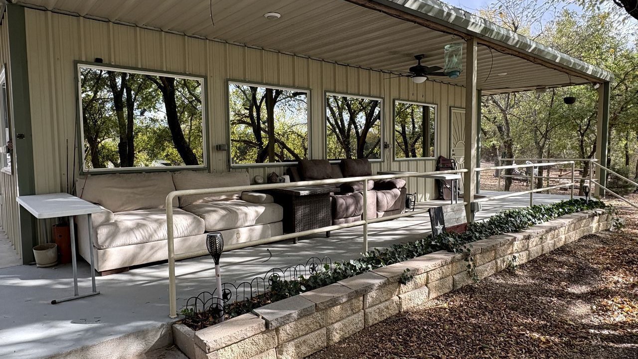 Photo of Patio Balcony in Graford