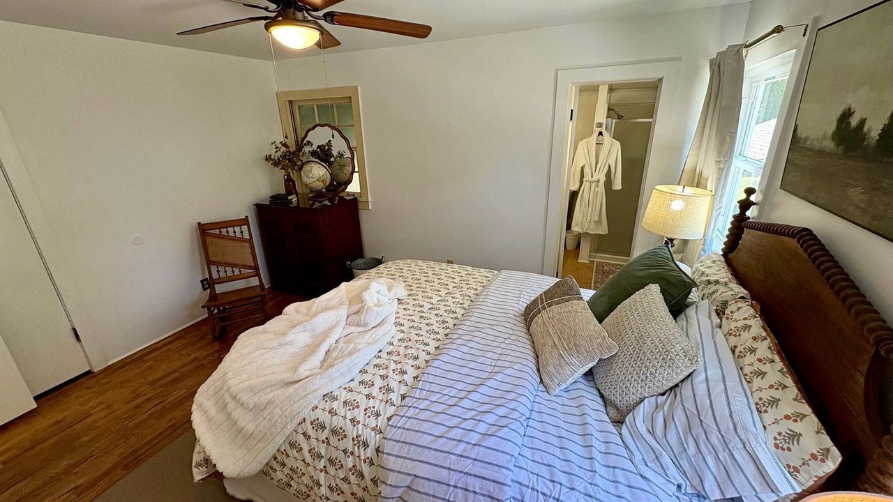 Photo of Bedroom in Siloam Springs