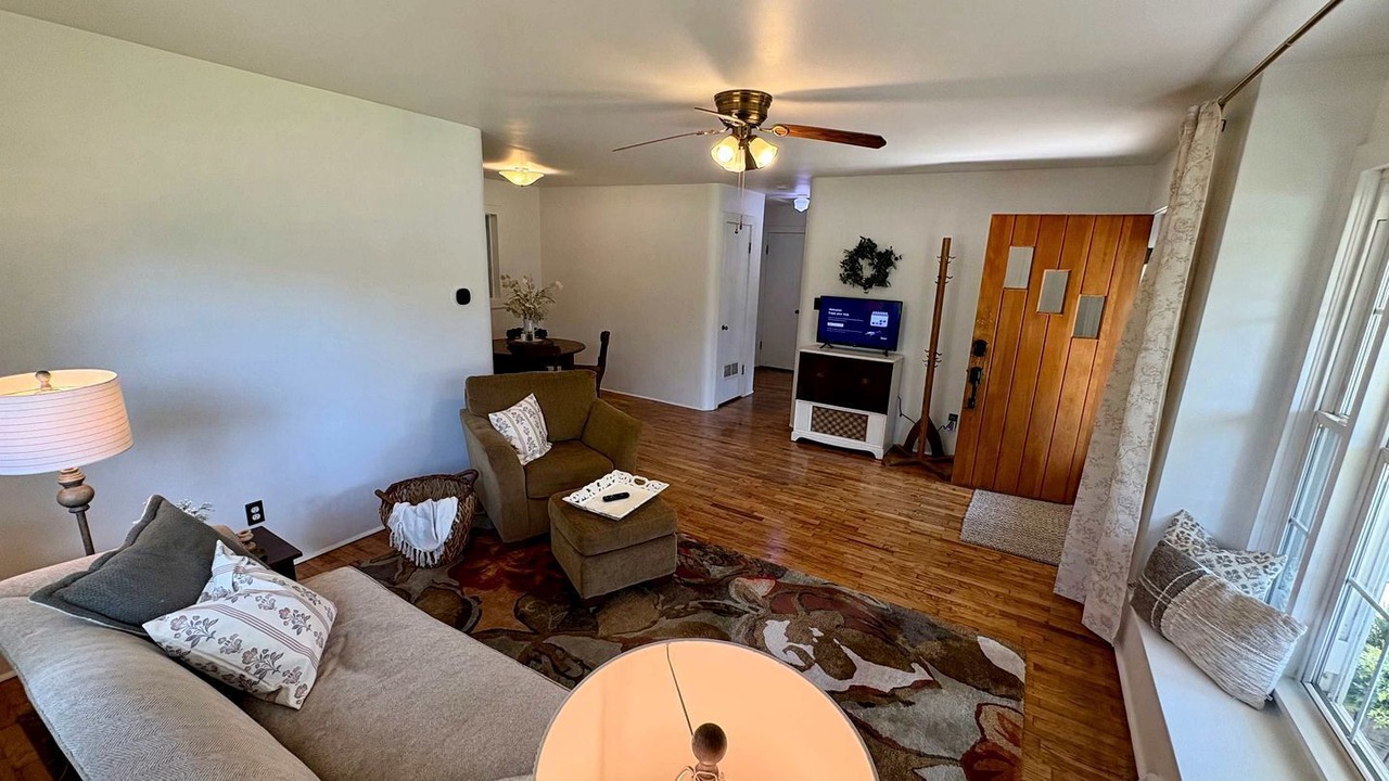 Photo of Livingroom in Siloam Springs