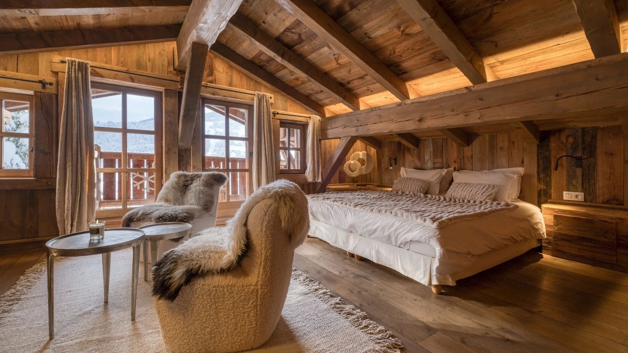 Photo of Bedroom in Demi-Quartier