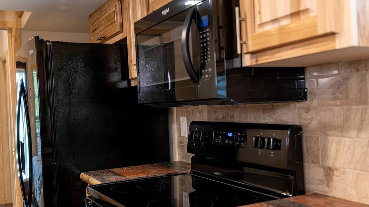 Photo of Kitchen in Satin