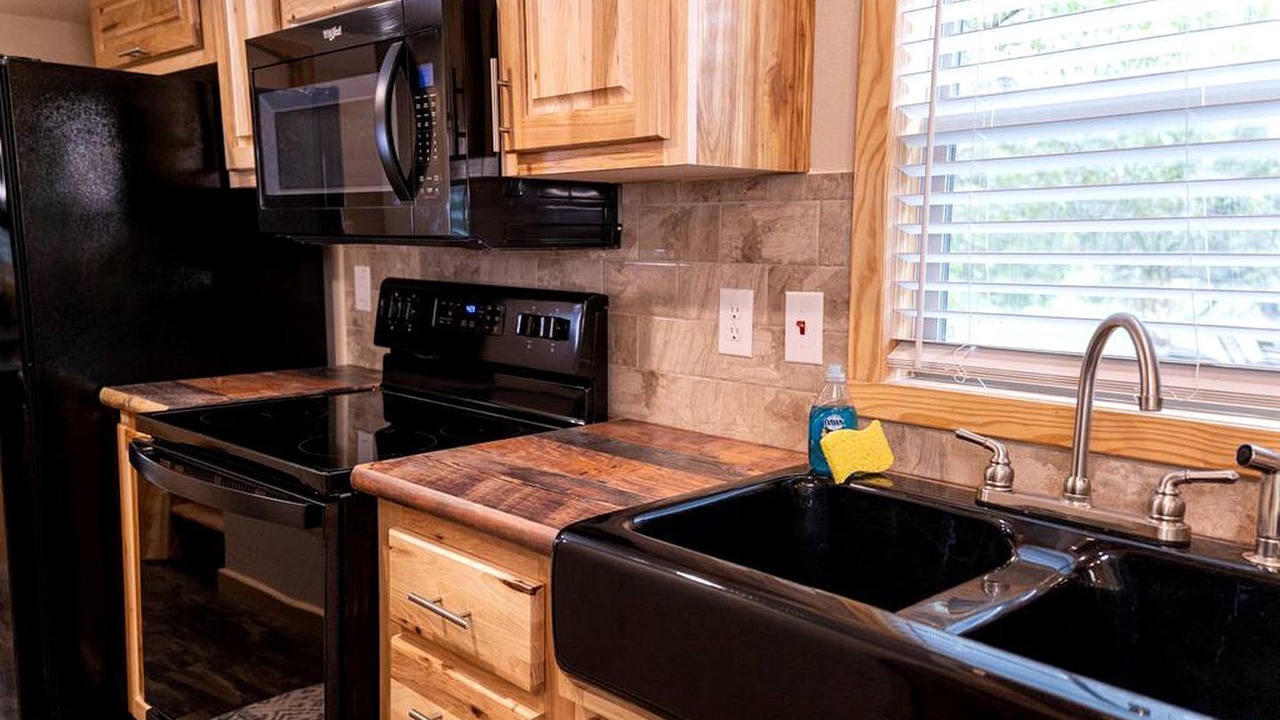 Photo of Kitchen in Satin