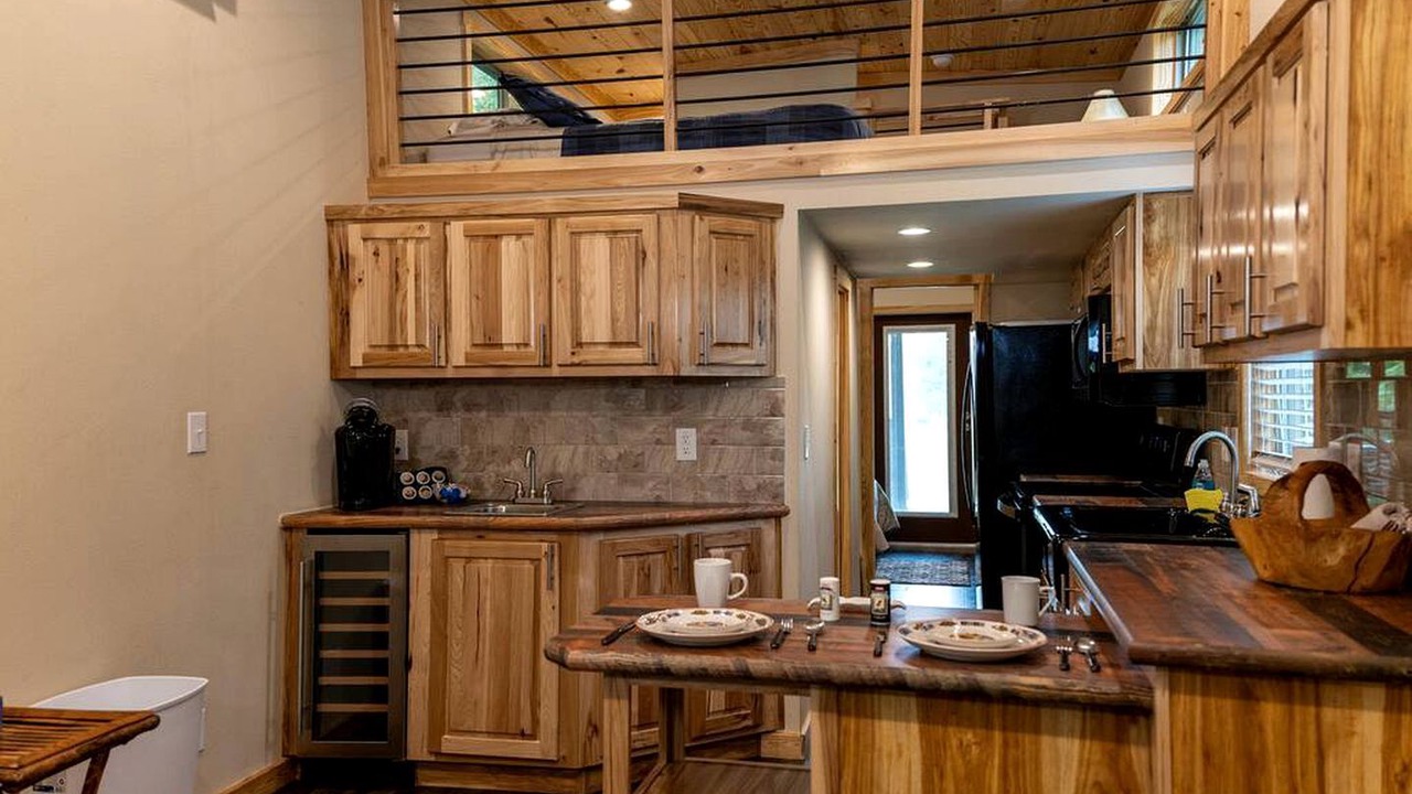 Photo of Kitchen in Satin