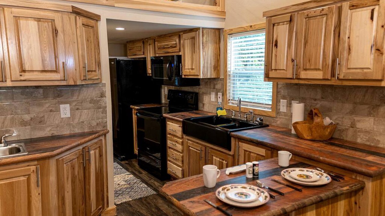 Photo of Kitchen in Satin