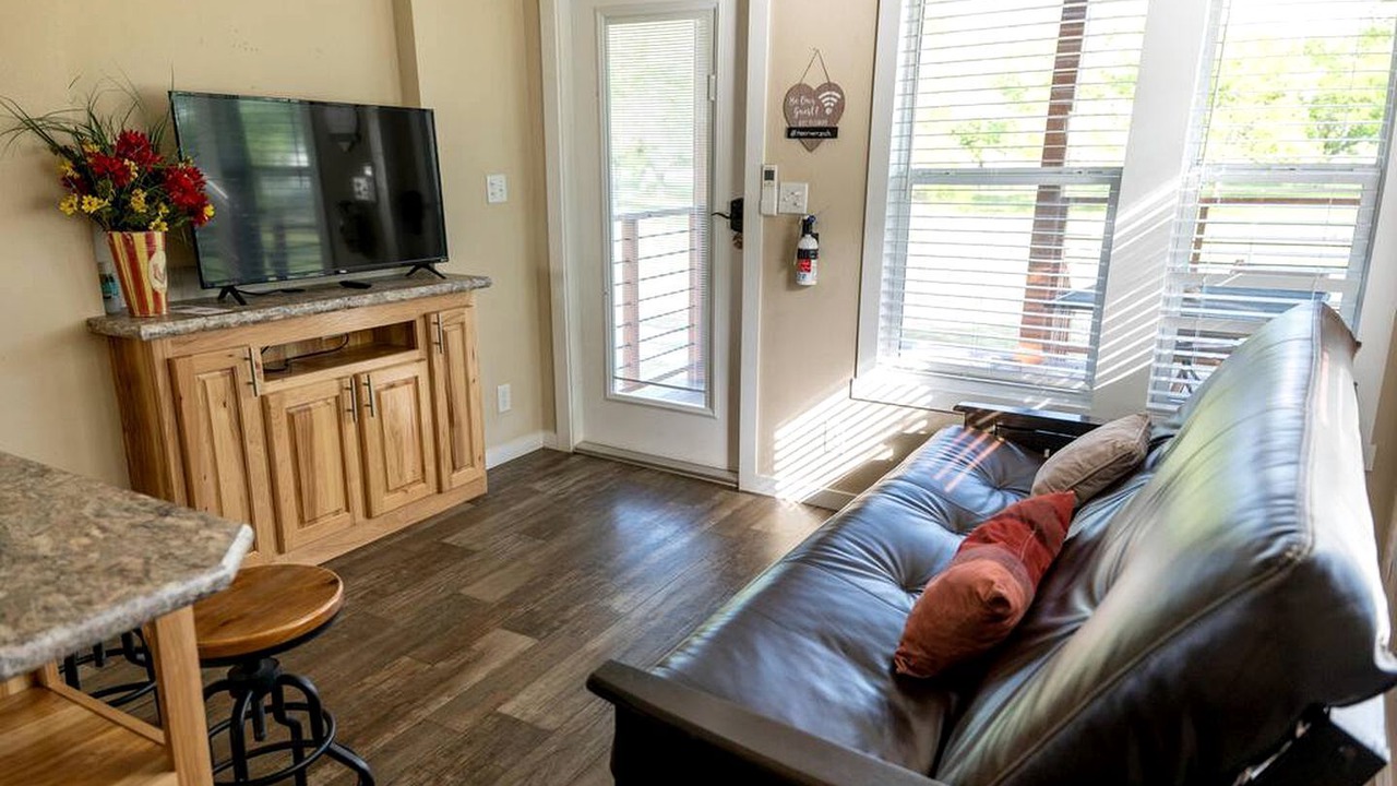 Photo of Livingroom in Satin