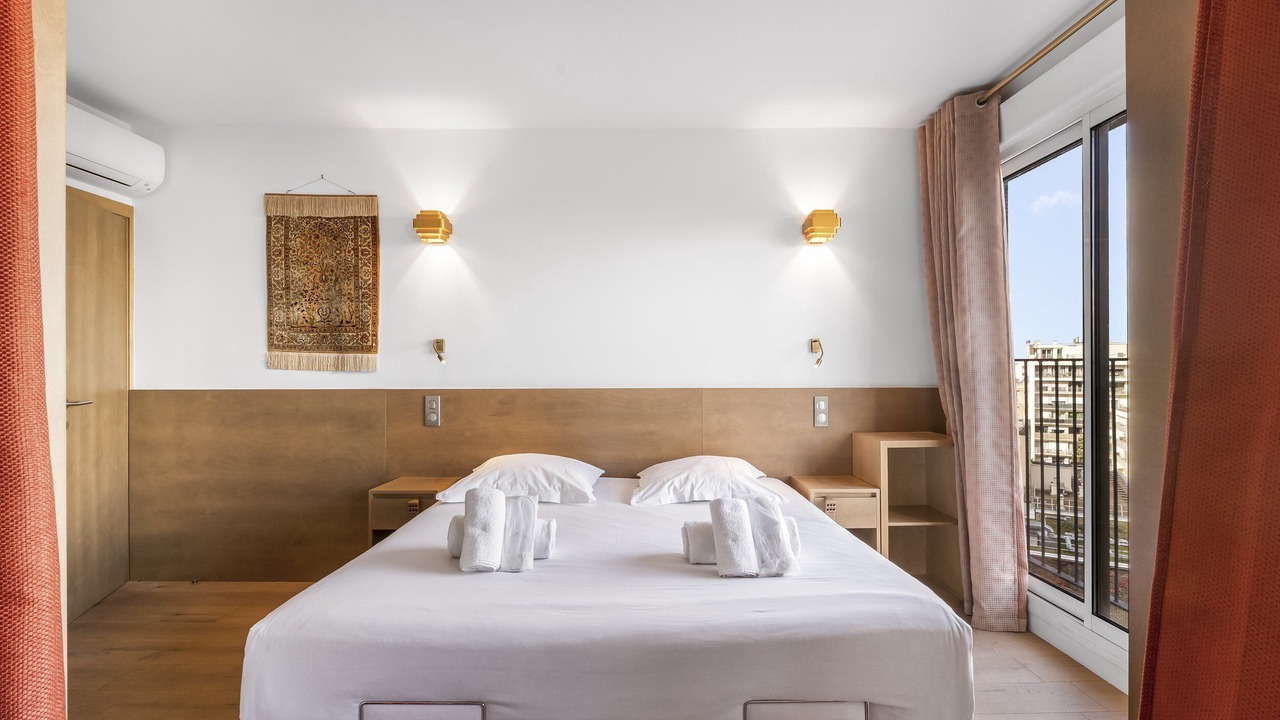 Photo of Bedroom in 19th Arrondissement