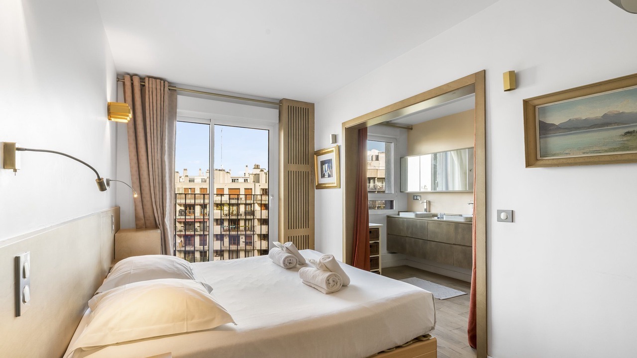 Photo of Bedroom in 19th Arrondissement